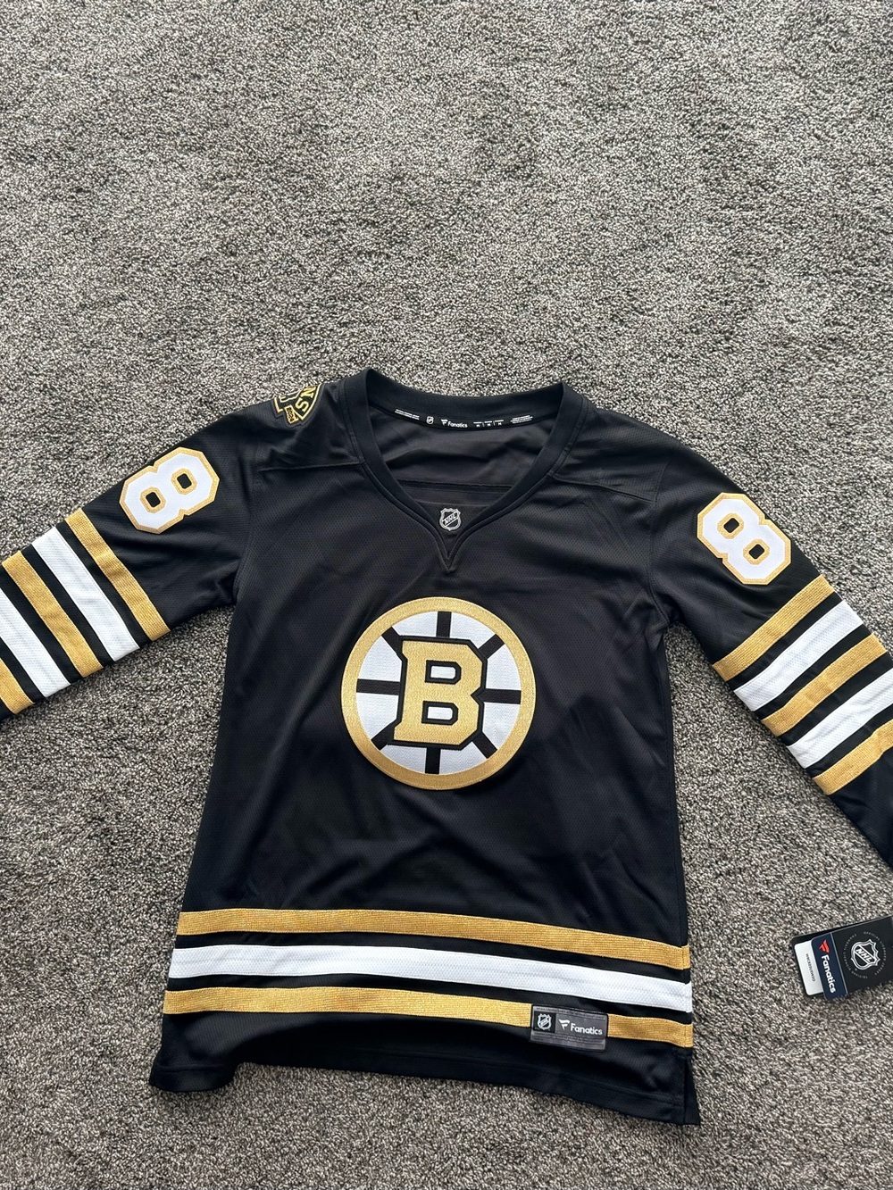 NEW - Size M - Boston Bruins #88 NHL Women’s Embroidered Black and Gold Jersey